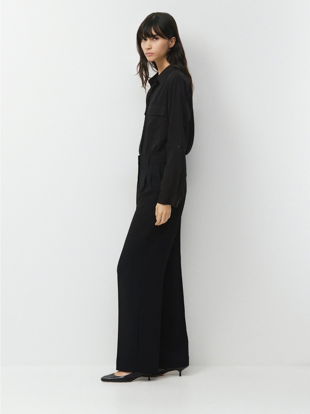 Aritzia Wide-Leg Trousers — Black